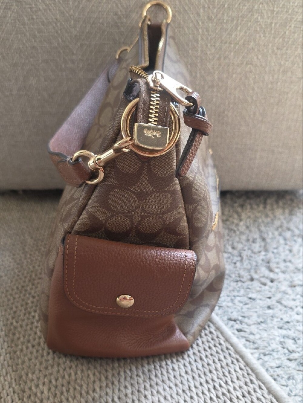 Coach Signature Canvas Hobo Shoulder Bag in Brown - Picture 2 of 5